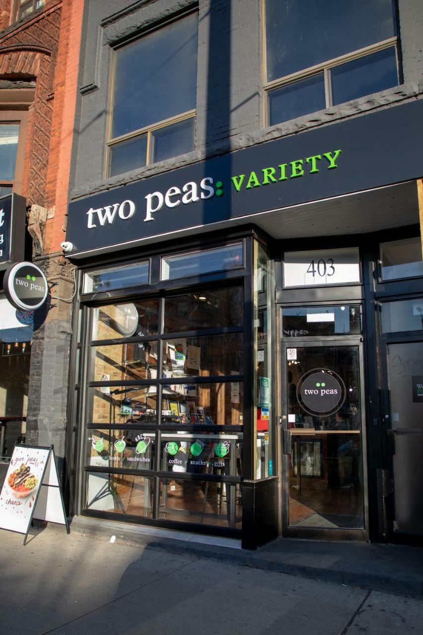 Two Peas Pod Hostel Toronto Exterior foto